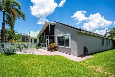 181 NW Willow Grove Avenue Port St Lucie FL 34986