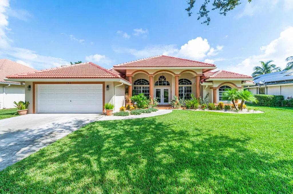 102 Jacaranda Court Royal Palm Beach FL 33411
