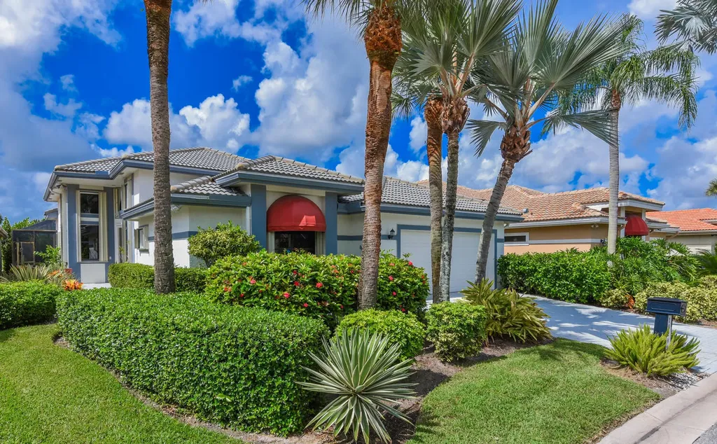10209 Spyglass Way Boca Raton FL 33498