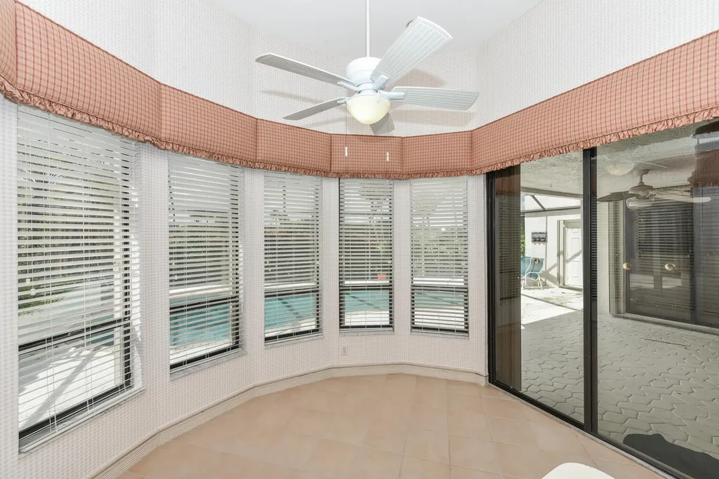 10209 Spyglass Way Boca Raton FL 33498