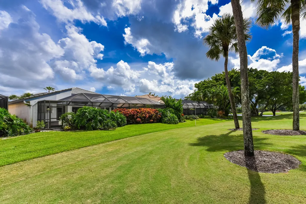 10209 Spyglass Way Boca Raton FL 33498