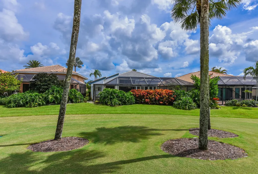 10209 Spyglass Way Boca Raton FL 33498