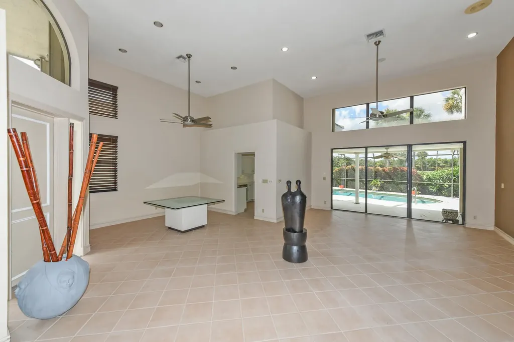 10209 Spyglass Way Boca Raton FL 33498
