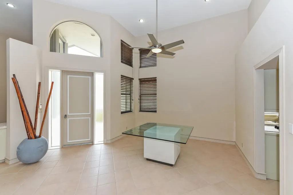 10209 Spyglass Way Boca Raton FL 33498