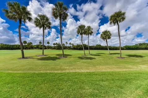 10209 Spyglass Way Boca Raton FL 33498