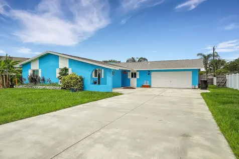 2366 SE Corsica Road Port St Lucie FL 34952