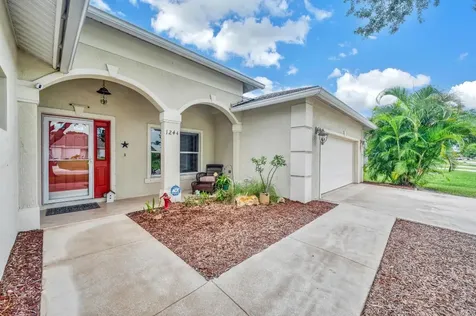 1244 SW Amboy Avenue Port St Lucie FL 34953
