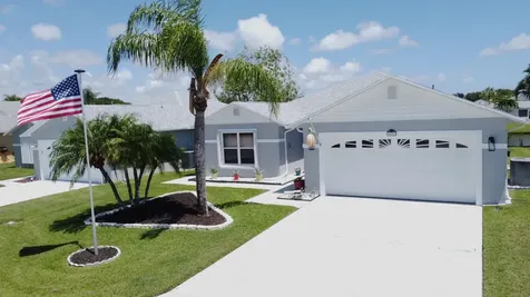 400 Banana Lane Fort Pierce FL 34982