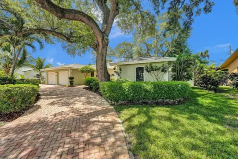 1154 SW 2nd Street Boca Raton FL 33486