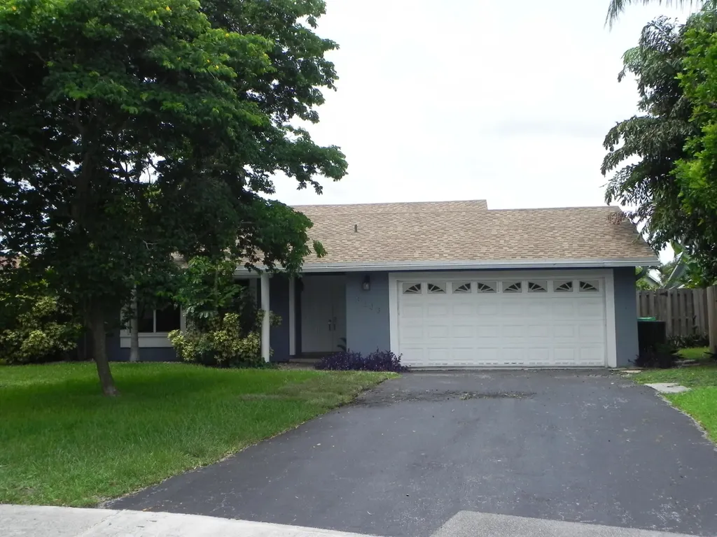 3203 NW 103rd Terrace Sunrise FL 33351