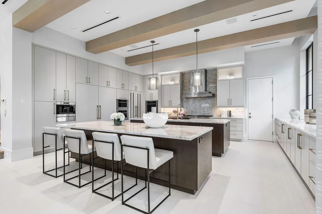 471 Royal Palm Way Boca Raton FL 33432