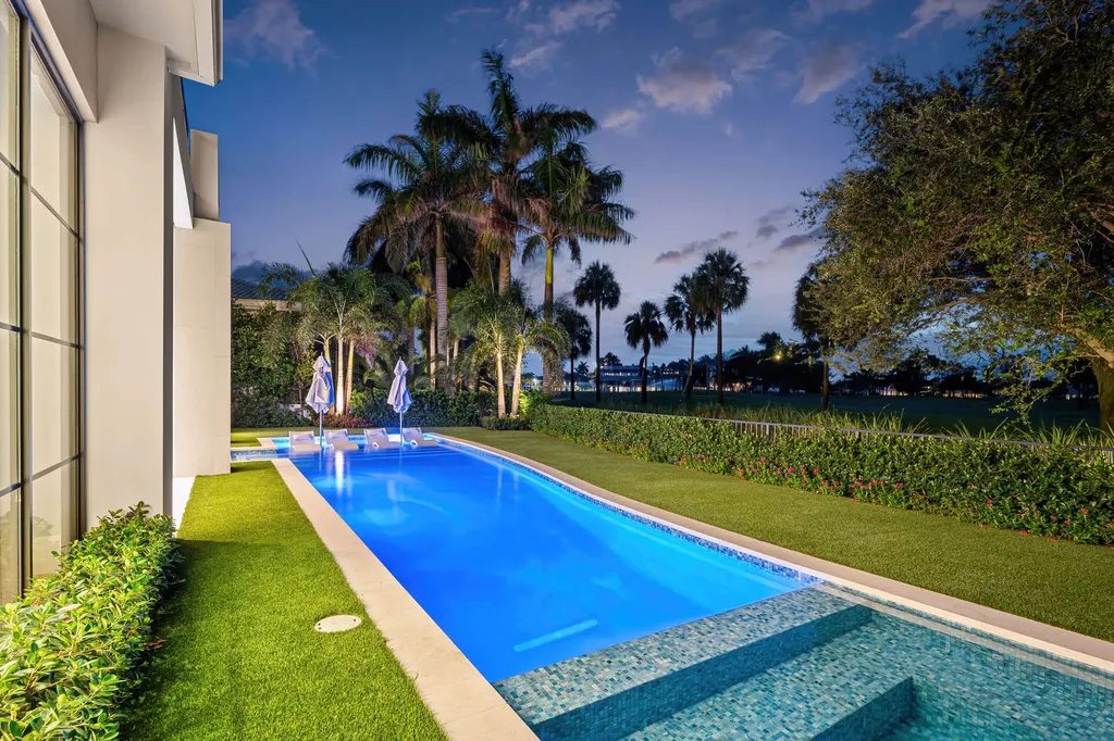 471 Royal Palm Way Boca Raton FL 33432