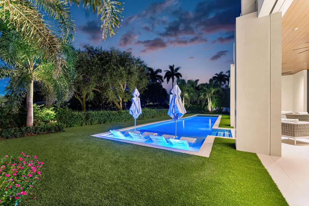 471 Royal Palm Way Boca Raton FL 33432