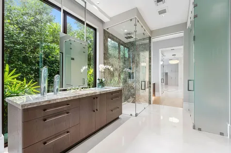 471 Royal Palm Way Boca Raton FL 33432