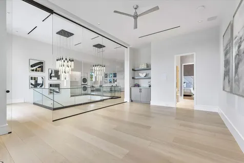 471 Royal Palm Way Boca Raton FL 33432