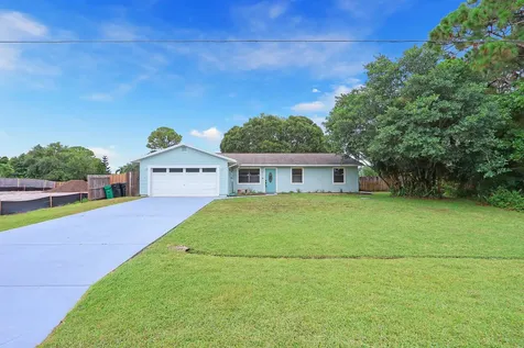 2391 SE Mariola Avenue Port St Lucie FL 34952
