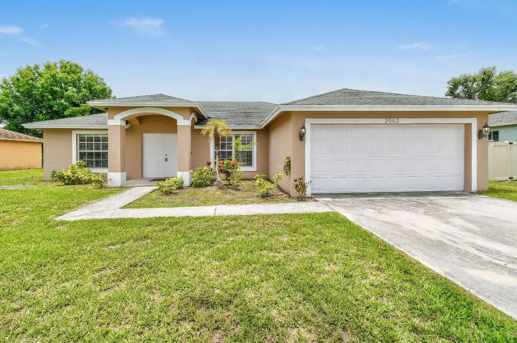 2062 SW Greenan Lane Port St Lucie FL 34953