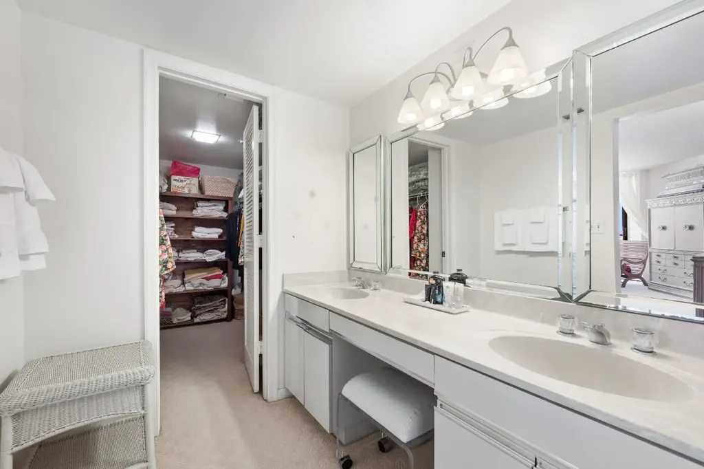 3560 S Ocean Boulevard South Palm Beach FL 33480