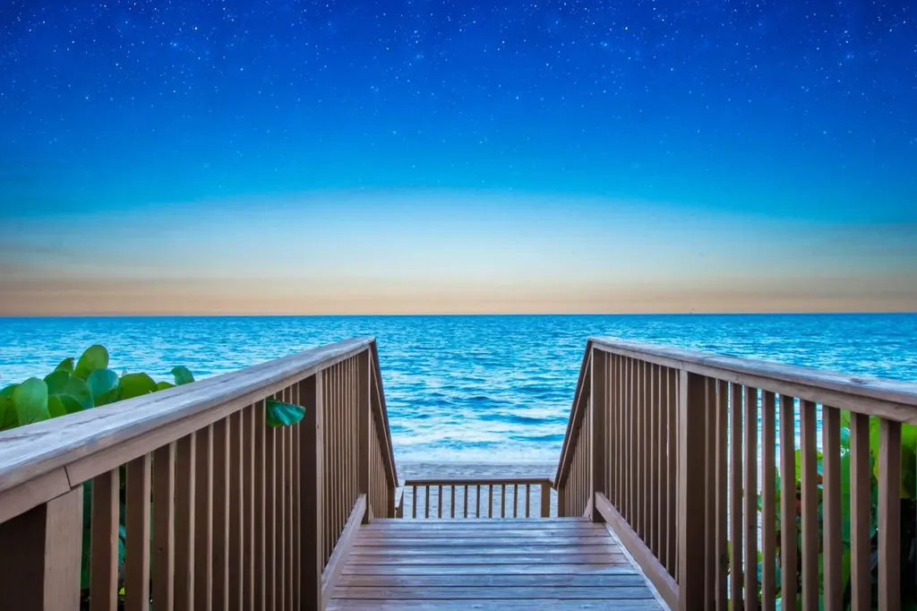 3560 S Ocean Boulevard South Palm Beach FL 33480