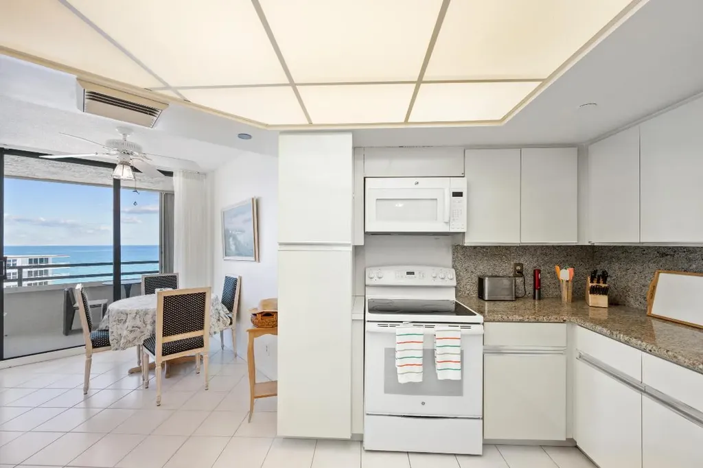 3560 S Ocean Boulevard South Palm Beach FL 33480