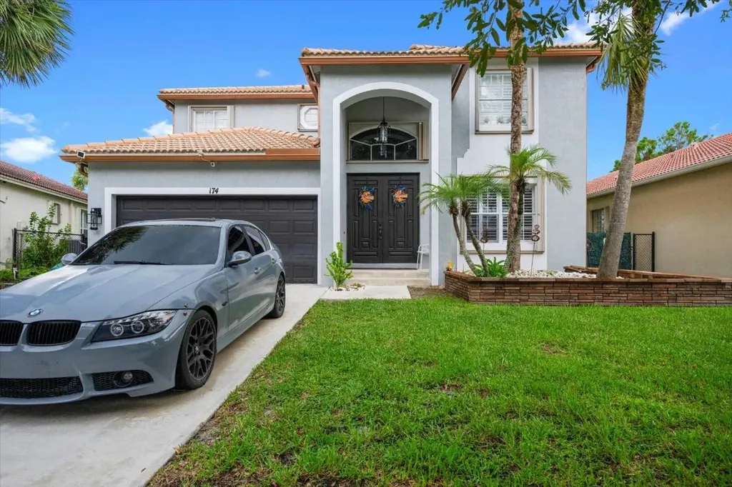 174 Seminole Lakes Drive Royal Palm Beach FL 33411