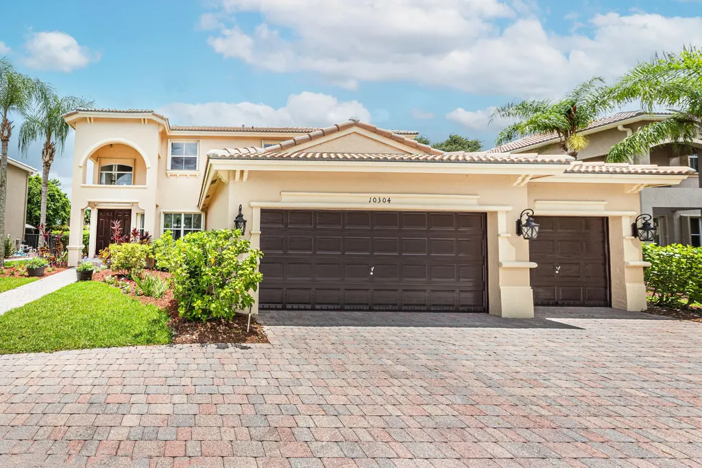 10304 Cypress Lakes Preserve Drive Lake Worth FL 33449