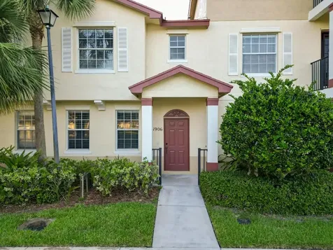 1906 SE Interlachen Drive Port St Lucie FL 34952