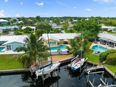 1749 SW Coxswain Place Palm City FL 34990