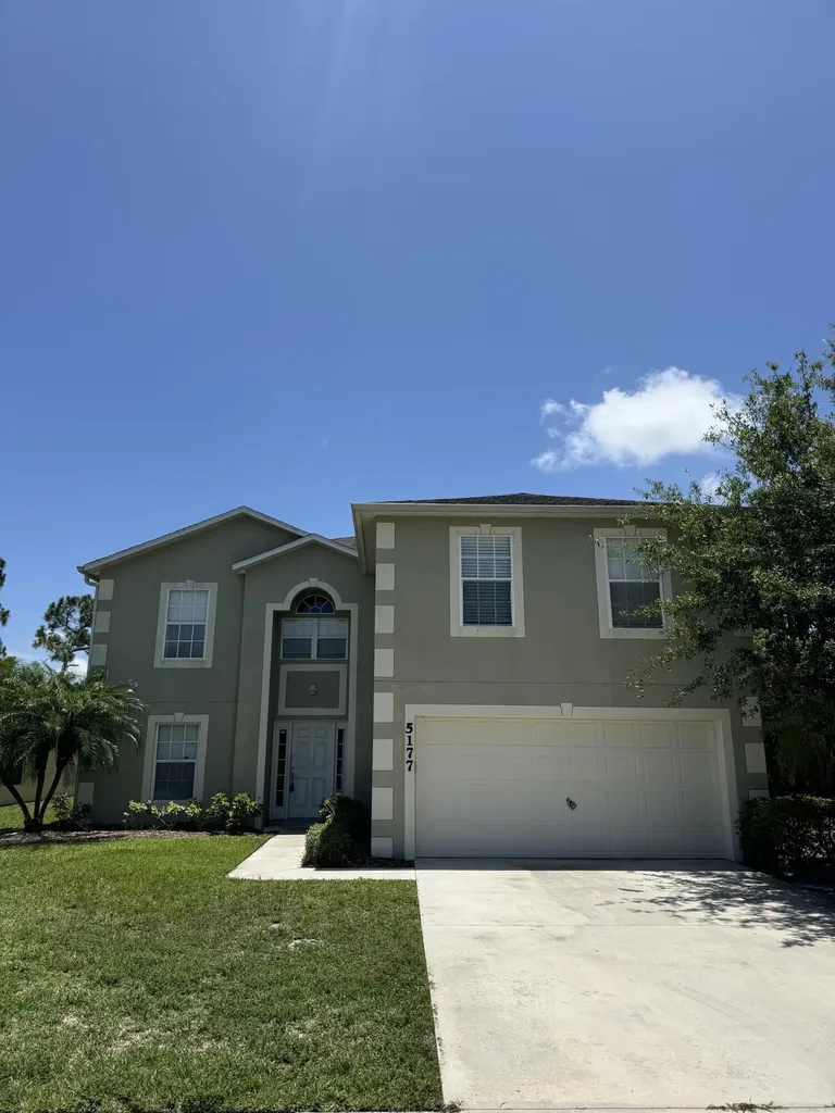 5177 NW Wisk Fern Circle Port St Lucie FL 34986