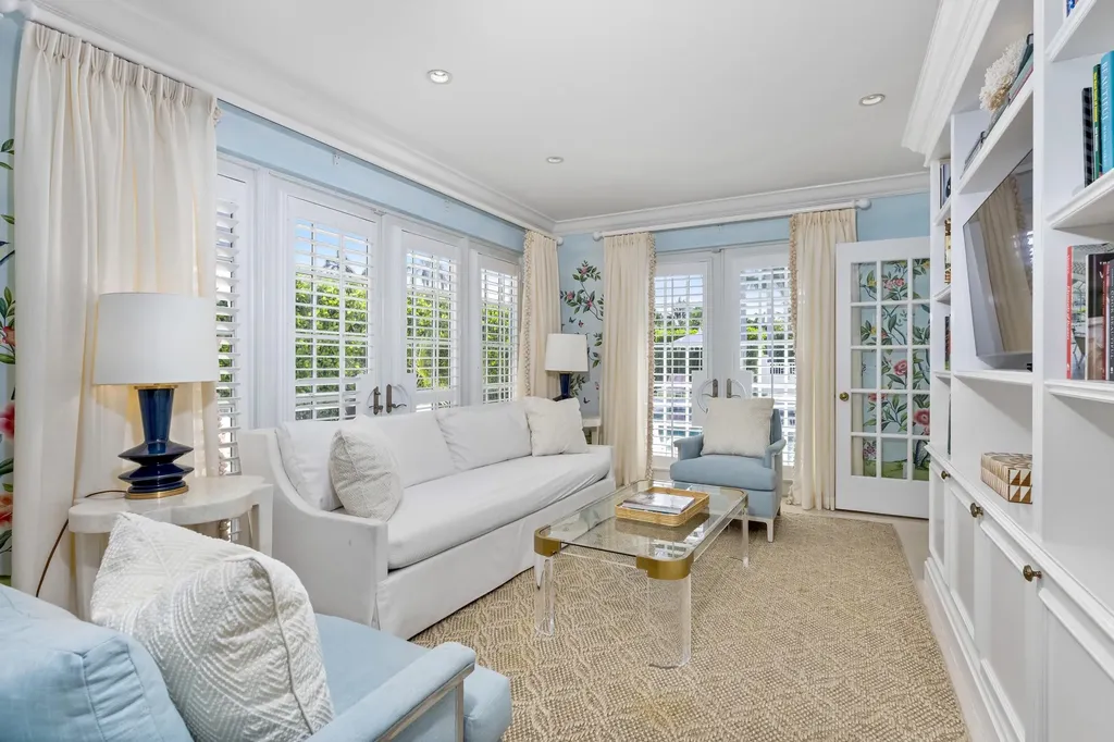 241 El Dorado Lane Palm Beach FL 33480