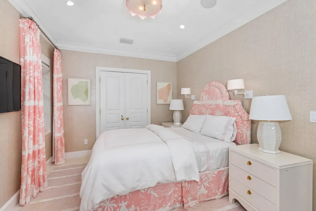 241 El Dorado Lane Palm Beach FL 33480