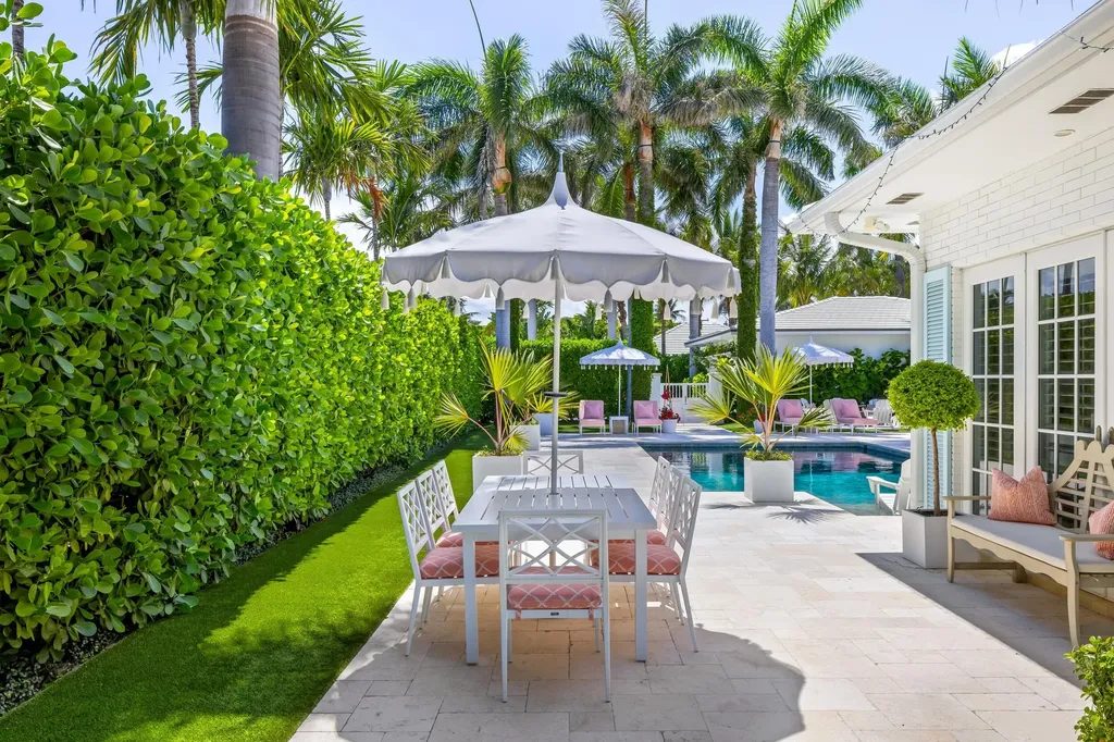 241 El Dorado Lane Palm Beach FL 33480