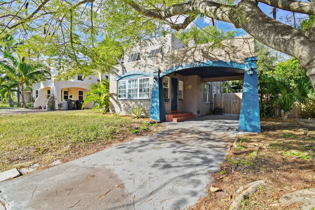 310 Columbia Drive Lake Worth Beach FL 33460