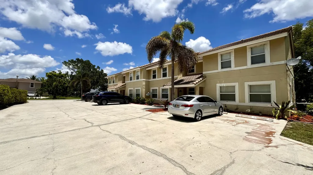 1026 Goldenrod Road Wellington FL 33414