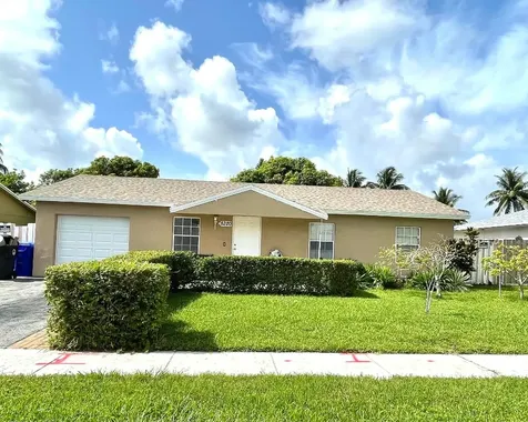 8220 SW 11th Street North Lauderdale FL 33068