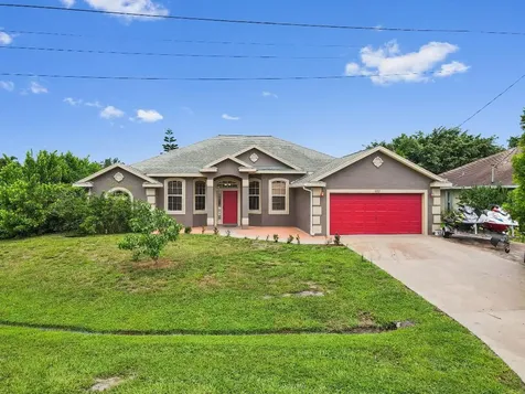 602 SW Mccall Road Port St Lucie FL 34953