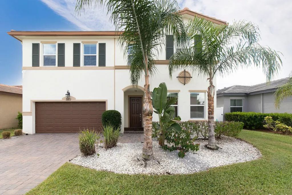 7871 NW Greenbank Circle Port St Lucie FL 34987