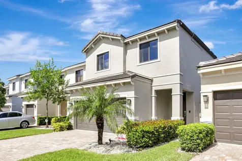 290 NW 33rd Lane Pompano Beach FL 33069