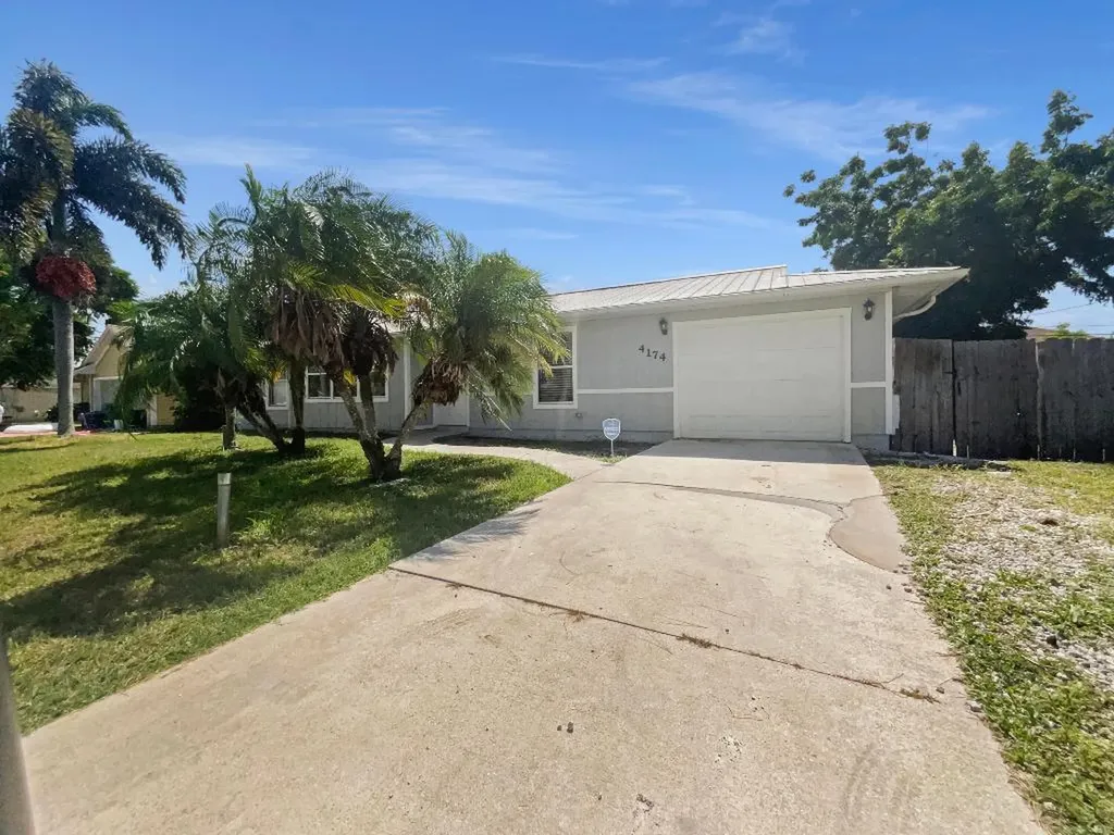 4174 SW Endicott Street Port St Lucie FL 34953
