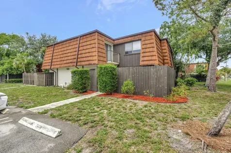 2211 White Pine Circle Greenacres FL 33415