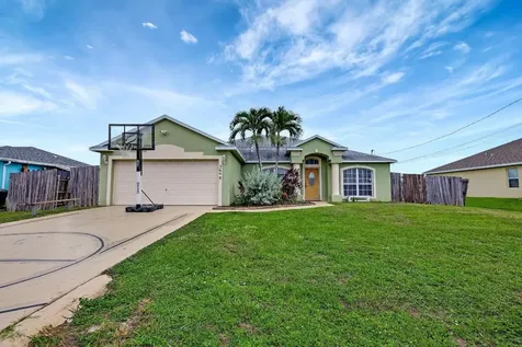 3698 SW Hale Street Port St Lucie FL 34953