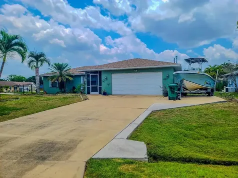 2098 SW Libra Lane Port St Lucie FL 34984