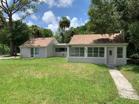 5307 Oleander Avenue Fort Pierce FL 34982