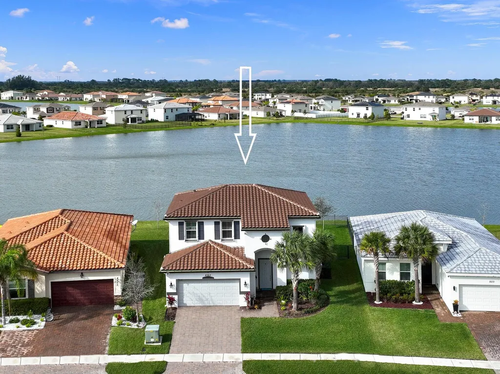 8263 NW Greenbank Circle Port St Lucie FL 34987