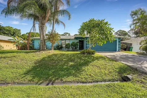 1809 SW Oakwood Road Port St Lucie FL 34953