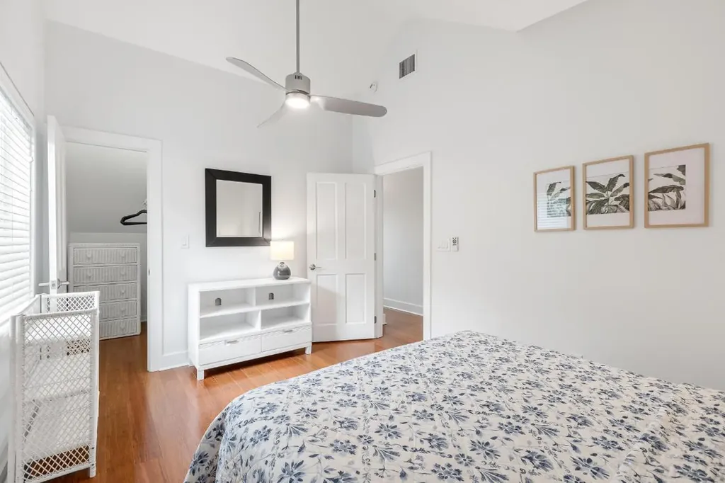 1011 Simonton Street Key West FL 33040