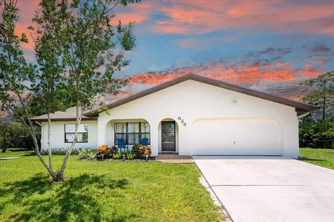 626 SE Majestic Terrace Port St Lucie FL 34983