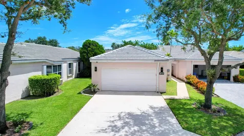 1069 Island Manor Drive Greenacres FL 33413