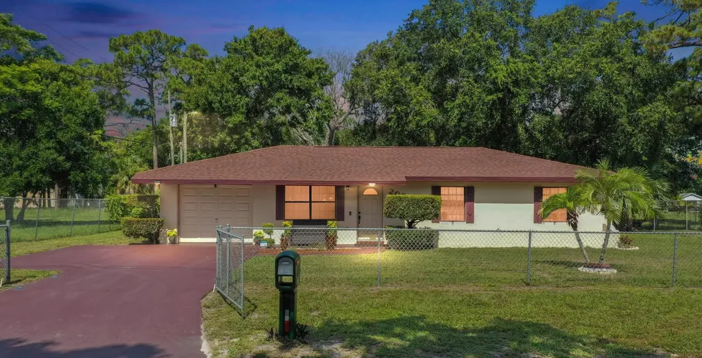 205 N 30th Street Fort Pierce FL 34947
