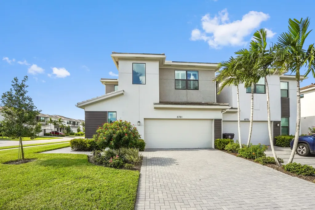 8781 Corvus Drive Lake Worth FL 33467
